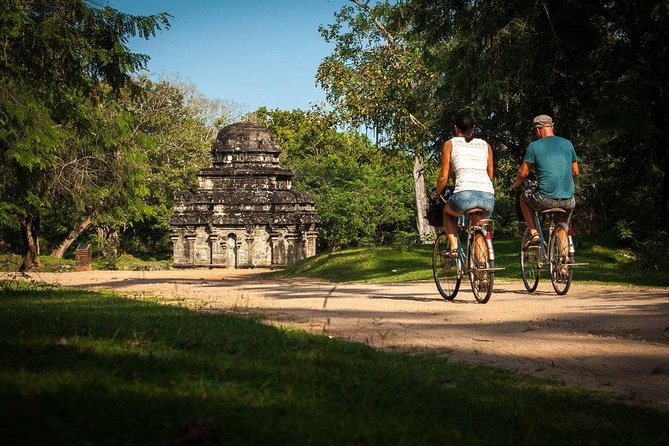 Cycling Through Ancient Polonnaruwa