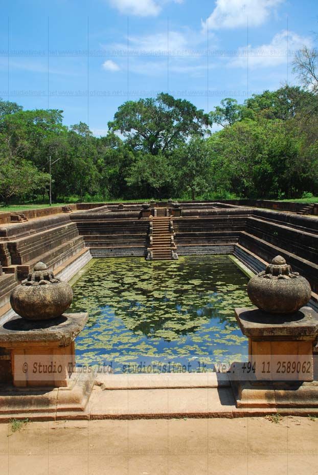 Twin Ponds (Kuttam Pokuna)