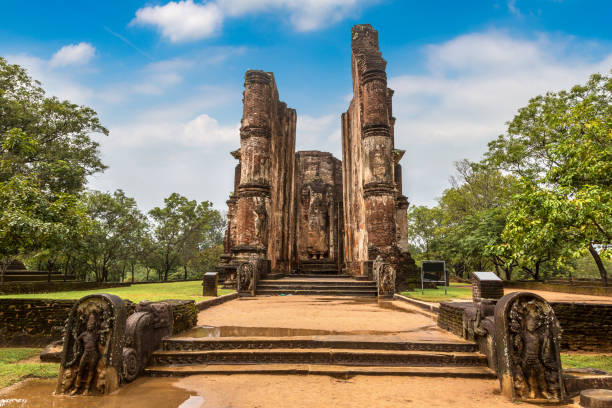 Sigiriya & Polonnaruwa Ancient City Tour